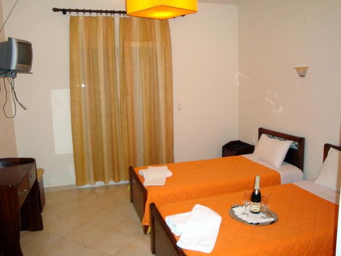 Hotel Iliana Mandrotopos Kültér fotó