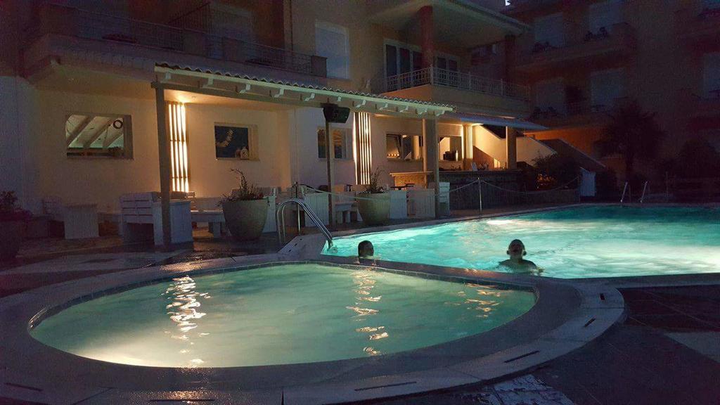 Hotel Iliana Mandrotopos Kültér fotó