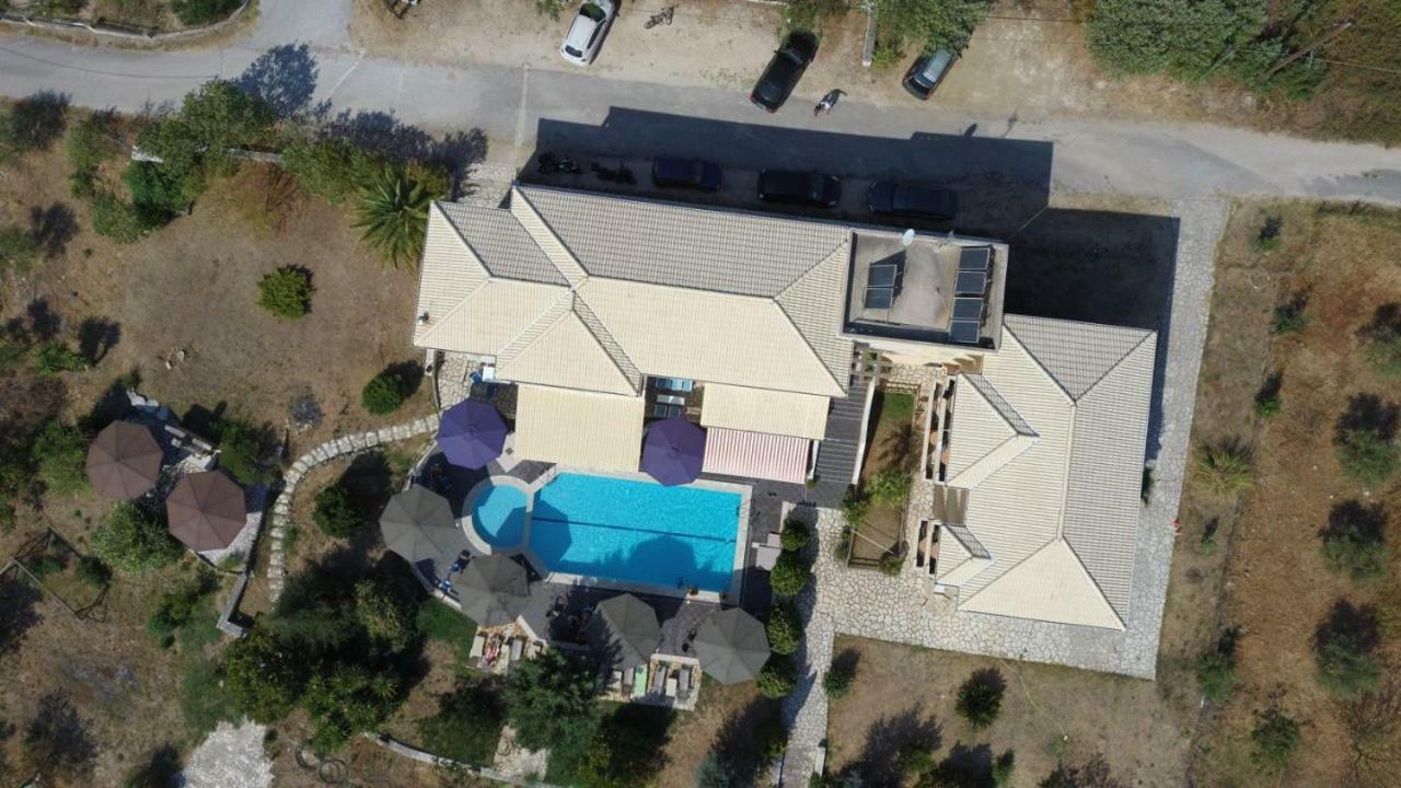 Hotel Iliana Mandrotopos Kültér fotó